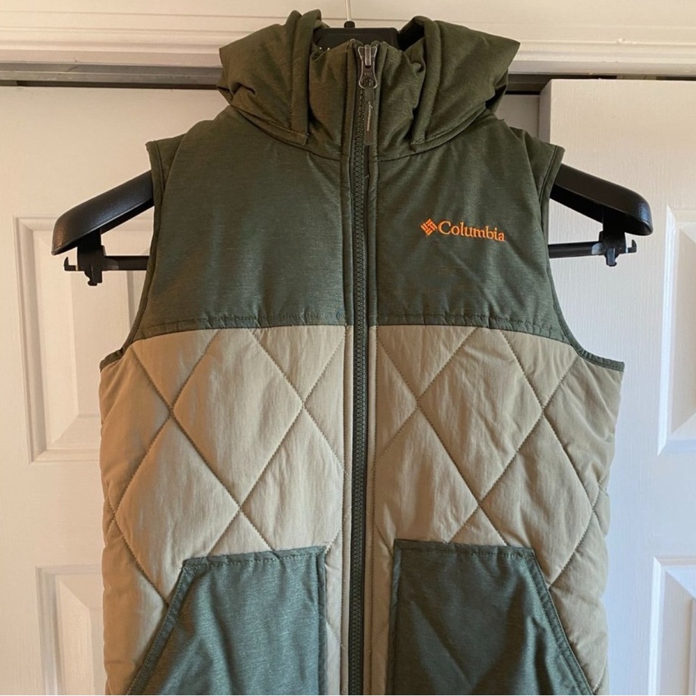 Columbia Kids' Green and Tan Quilted Vest